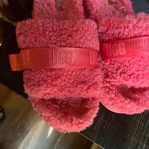 Ugg slides